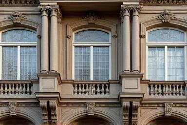 Historic building facade location